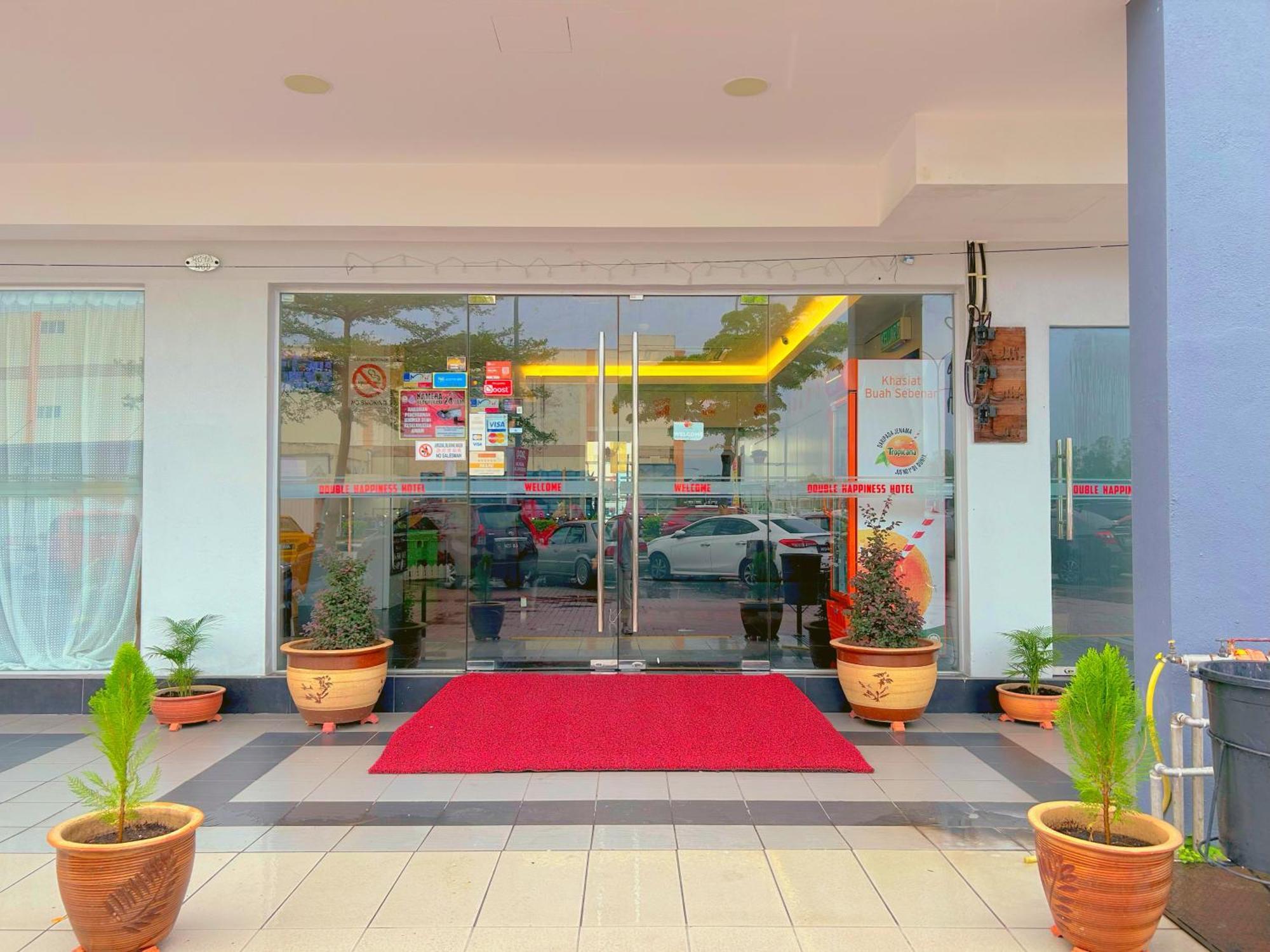 Double Happiness Hotel Sitiawan Dış mekan fotoğraf